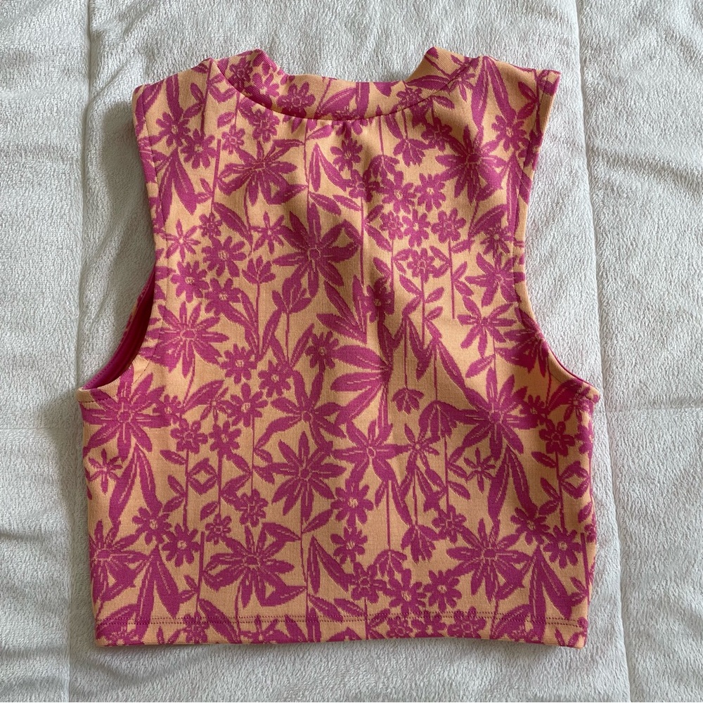Zara Floral Crop Top - Picture 3 of 3